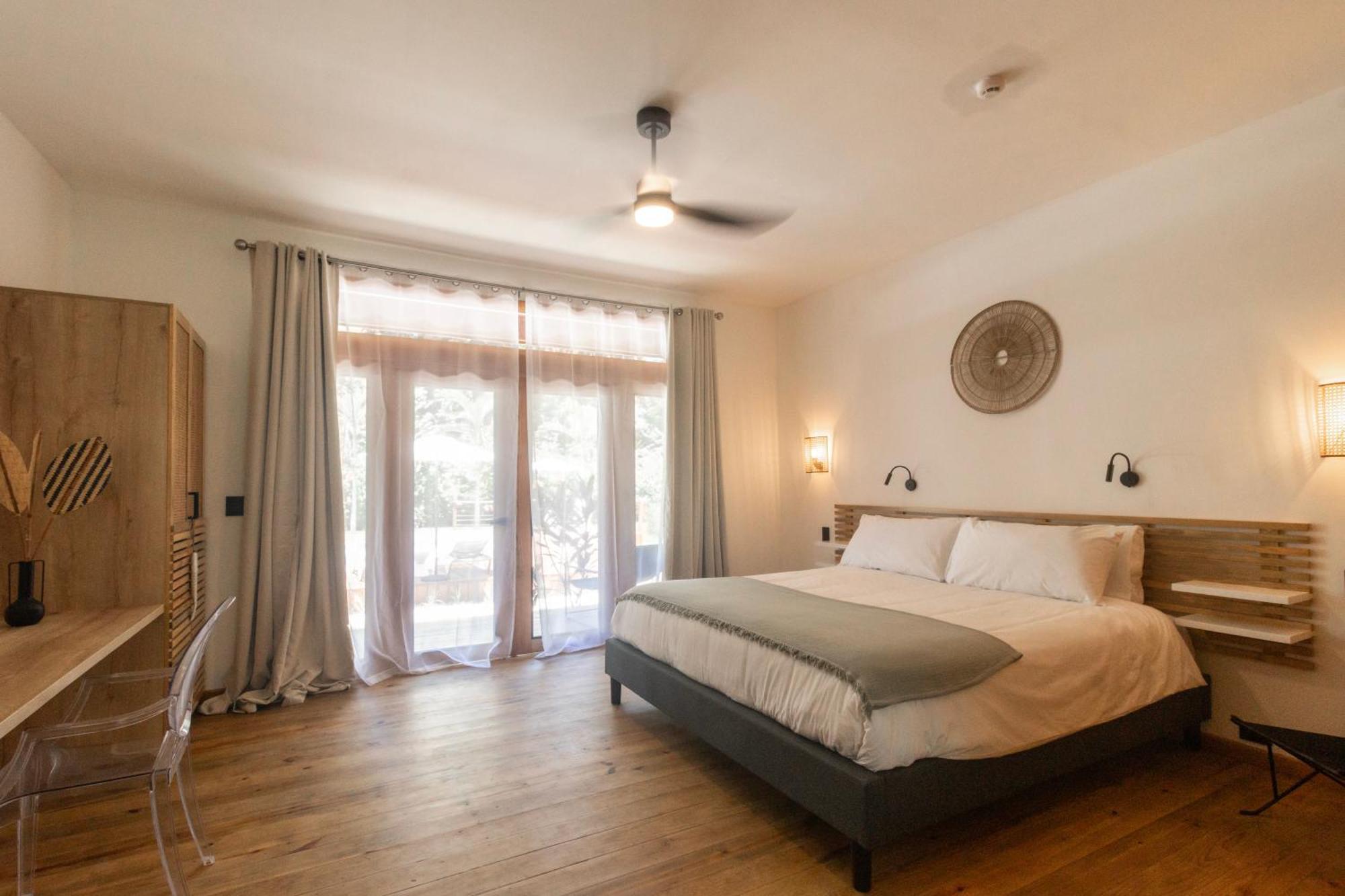 S Boutique Hotel Бокас-дель-Торо Экстерьер фото