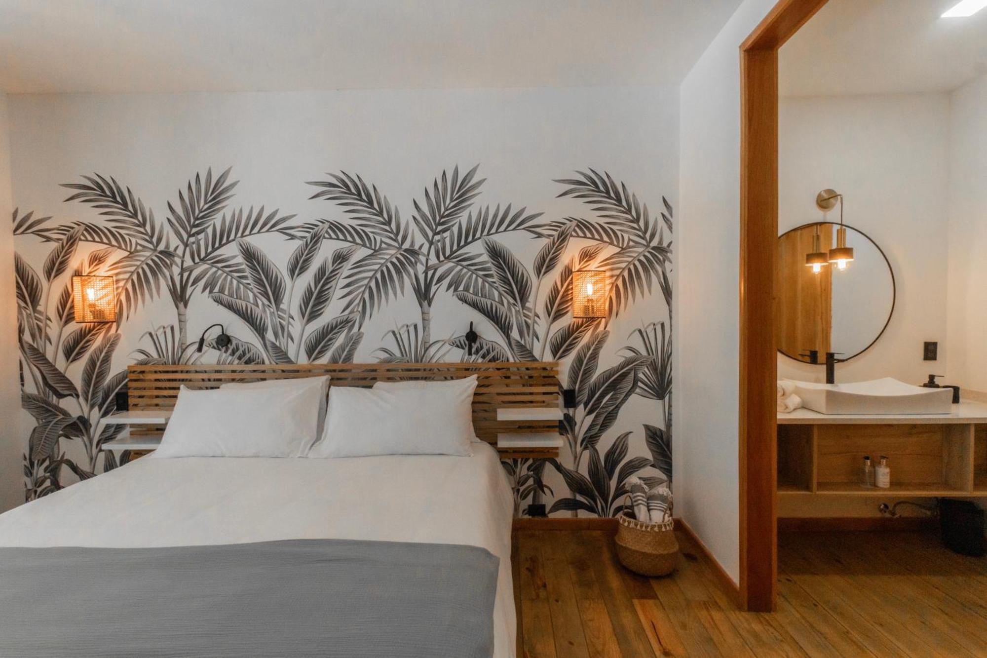 S Boutique Hotel Бокас-дель-Торо Экстерьер фото