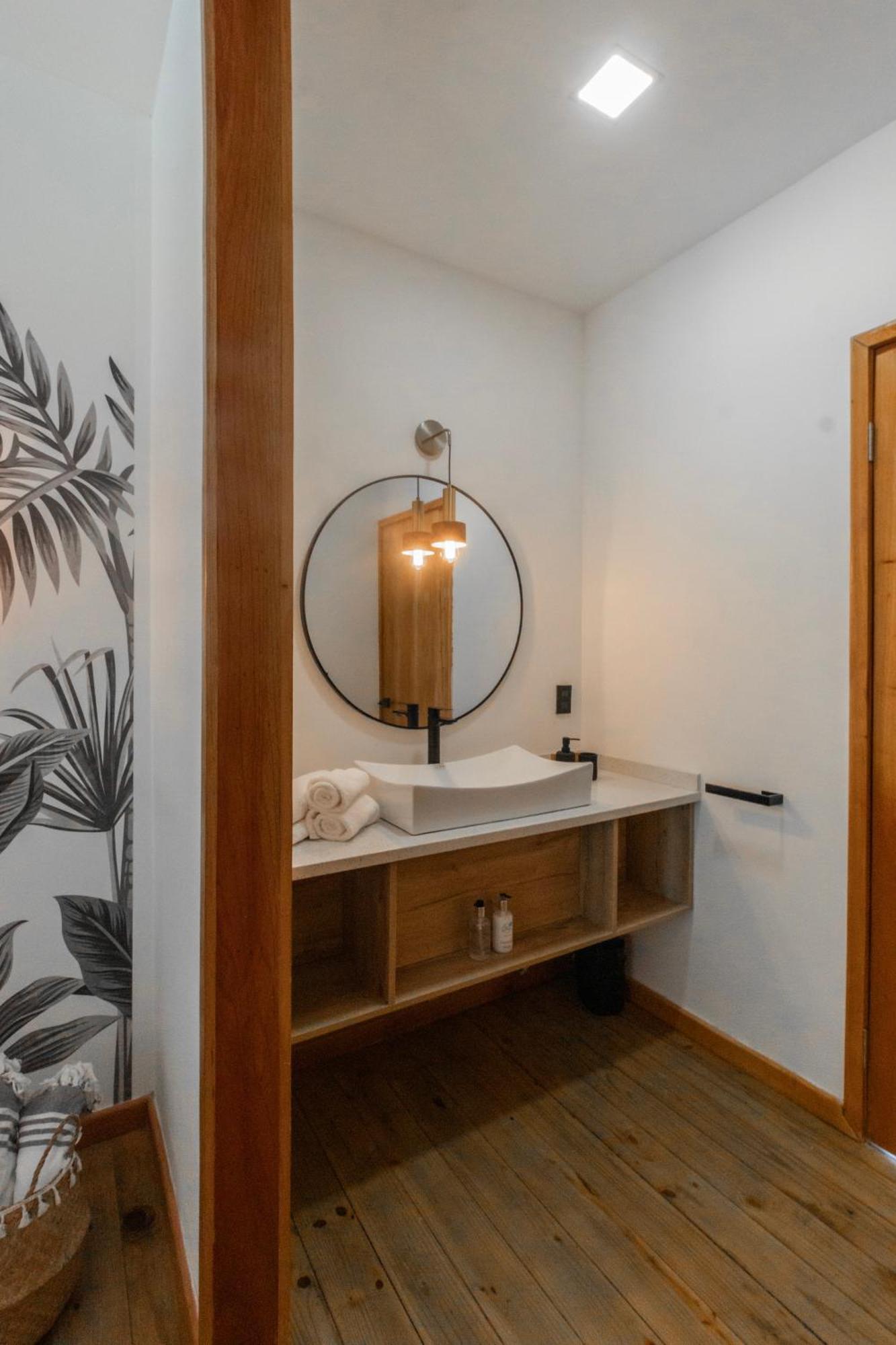 S Boutique Hotel Бокас-дель-Торо Экстерьер фото